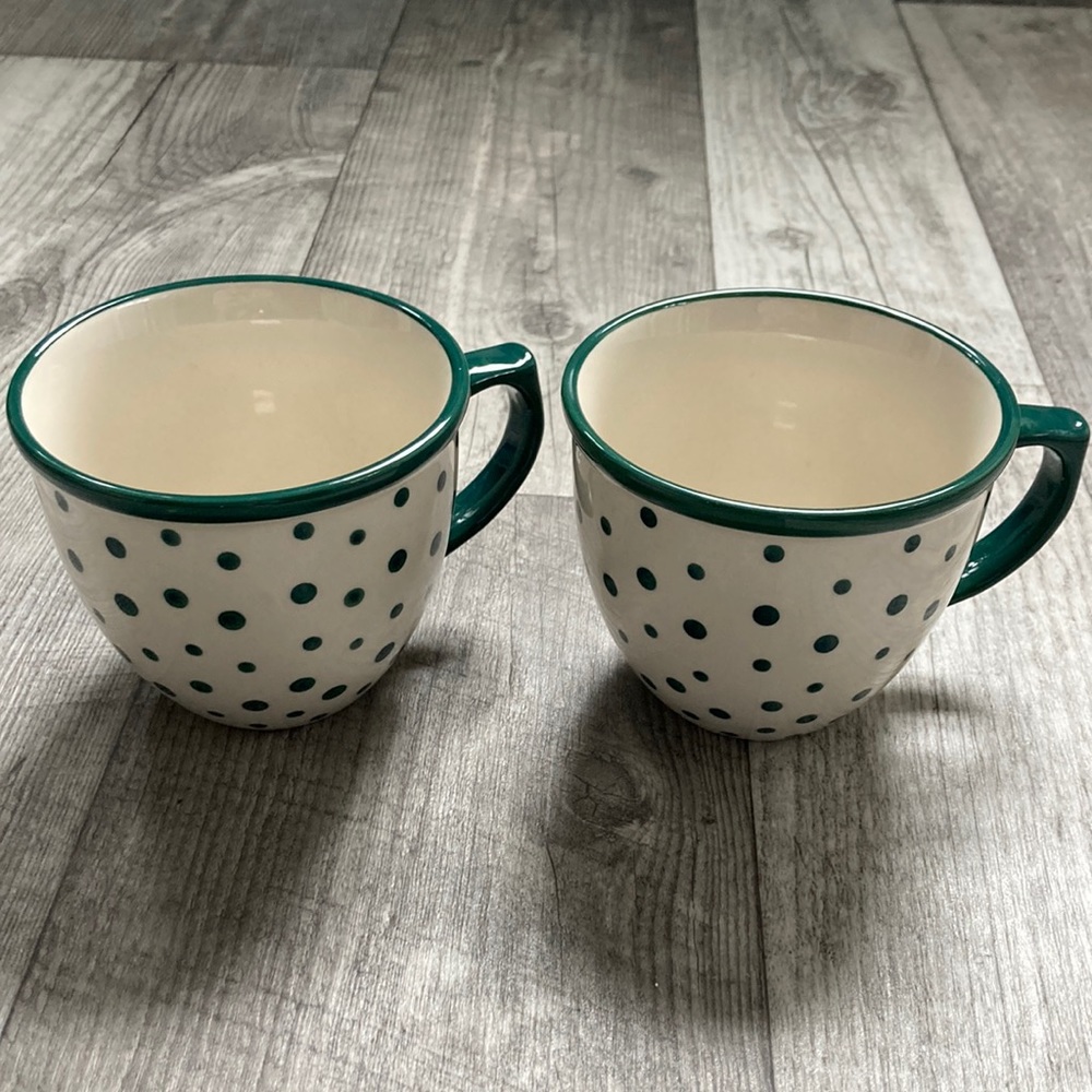 The Pioneer Woman Mugs